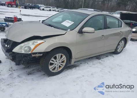 2010 Nissan Altima 2.5 S z USA, uszkodzony, nr VIN 1N4AL2AP1AC144097